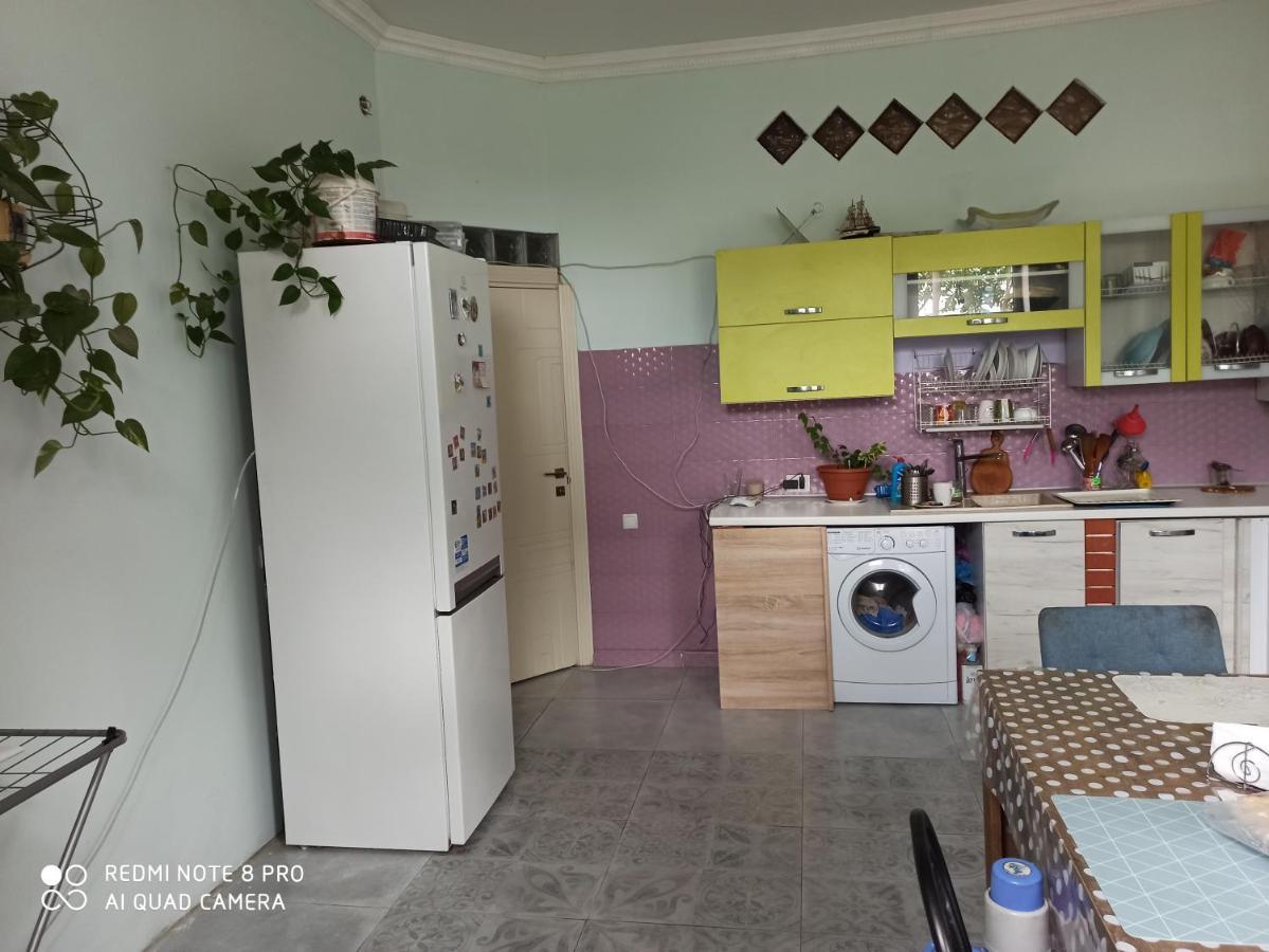Номер В Гостевом Доме У Моря Oldenburg Bagian luar foto